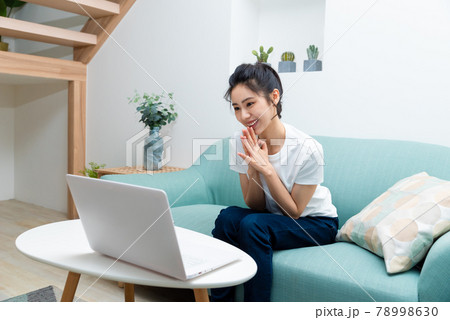 女子 女の子 女児 78998630