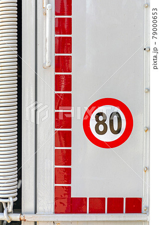 Speed Limit Eighty 79000653