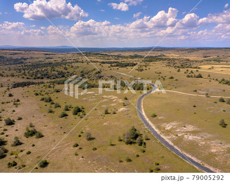 Sealed road Cevennes 79005292