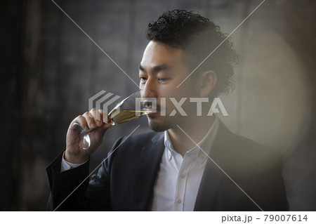 男性　バーカウンター 79007614