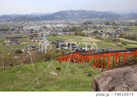うきは市の浮羽稲荷から見たうきは市遠景 うきは市の浮羽稲荷から見たうきは市遠景 79010074