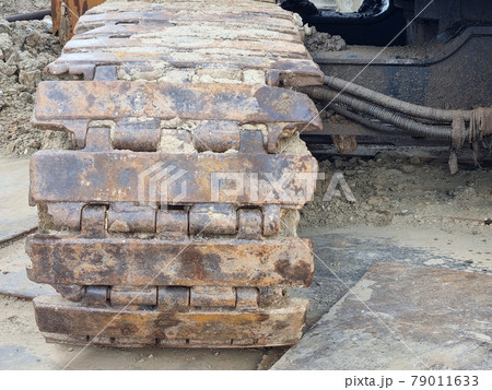 Cranes on the construction site area industry machine of drilling piles 79011633