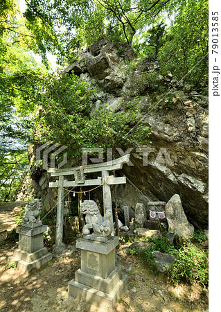 岩戸山 十三仏 【滋賀県近江八幡市】 岩戸山 十三仏 【滋賀県近江八幡市】 79013585
