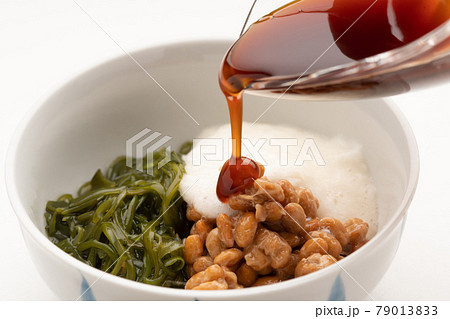 山芋、めかぶ、納豆、ねばねば 79013833