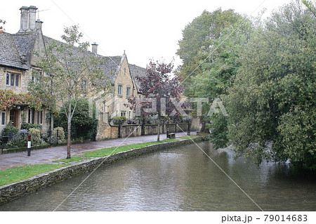 イギリスの小さな町 コッツウォルズ ボートン・オン・ザ・ウオーター イギリスの小さな町 コッツウォルズ ボートン・オン・ザ・ウオーター 79014683
