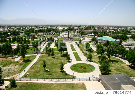 シャフリサブスの世界遺産アク・サライ宮から眺めた景色 79014774