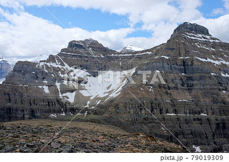 山の造形美 79019309