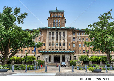 横浜の都市風景　神奈川県庁 79019441