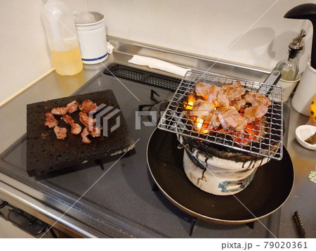 七輪と溶岩プレートのダブル焼肉 79020361