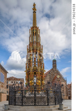 Schoner Brunnen fountain, Nuremberg, Germany 79024038