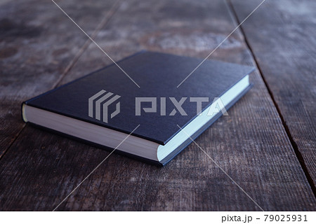 一冊の本 一冊の本 79025931