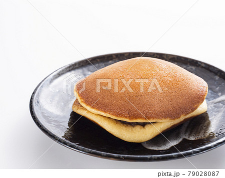 生どら焼き 生どら焼き 79028087