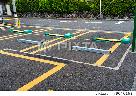 住宅街のコインパーキング 79046162