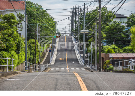 《愛知県》名古屋市都市風景　昭和区住宅街 79047227