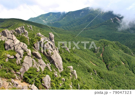 瑞牆山山頂からの眺め 79047323