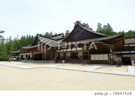 高野山金剛峯寺 主殿の小玄関と大玄関 和歌山県高野町 高野山金剛峯寺 主殿の小玄関と大玄関 和歌山県高野町 79047428