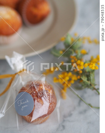 ミニカップケーキ ラッピング ミニカップケーキ ラッピング 79048535