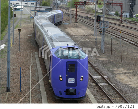 JR北海道ラベンダー編成 79057121