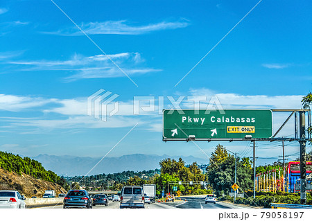 Parkway Calabasas exit sign on 101 freewa Parkway Calabasas exit sign on 101 freewa 79058197