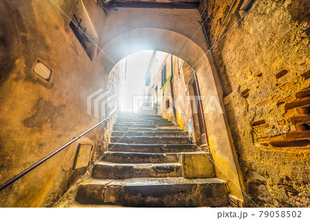 Rustic stairs in Montalcino 79058502