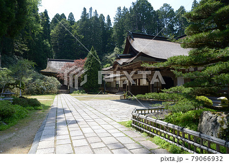 高野山金剛三昧院 境内 和歌山県高野町 高野山金剛三昧院 境内 和歌山県高野町 79066932