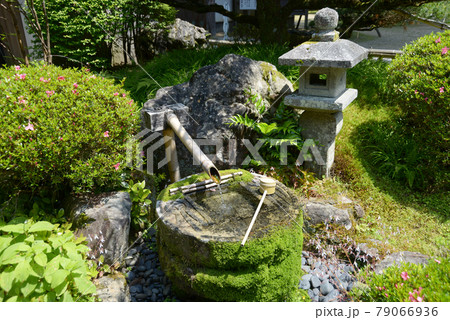 高野山金剛三昧院 手水鉢 和歌山県高野町 高野山金剛三昧院 手水鉢 和歌山県高野町 79066936