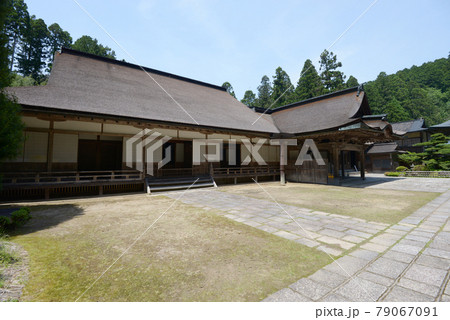 高野山金剛三昧院 客殿と本坊玄関 和歌山県高野町 高野山金剛三昧院 客殿と本坊玄関 和歌山県高野町 79067091