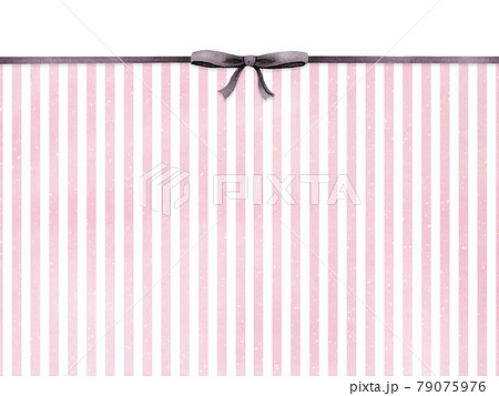 細ストライプの上に黒リボンをかけた背景 ピンクと白のイラスト素材