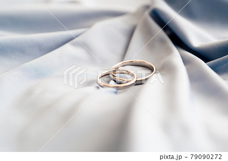結婚指輪に想いを込めて 79090272