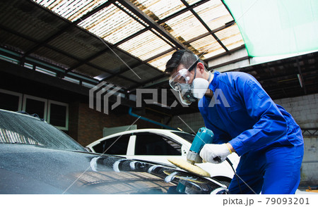 entrepreneur businessman small business owner, paint garage, car repair shop 79093201