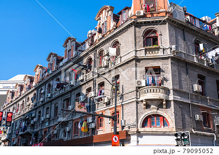 《上海》上海租界の洋館・外灘の朝 79095052