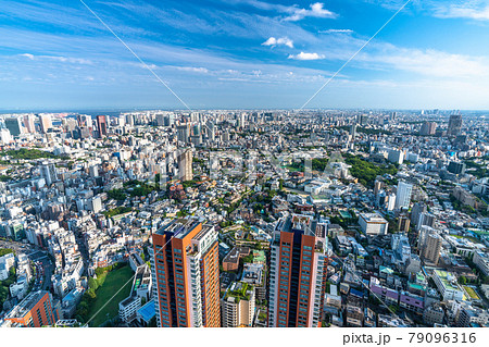 《東京都》東京都市イメージ・初夏 79096316