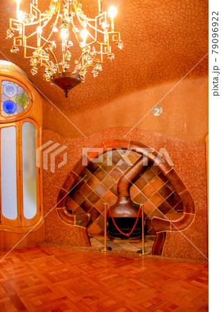 スペイン バルセロナ ガウディ カサ・バトリョ スペイン バルセロナ ガウディ カサ・バトリョ 79096922