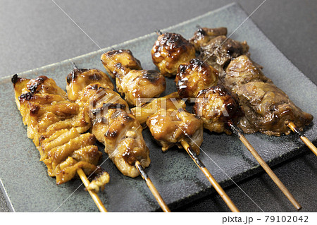 おいしい焼鳥盛合わせ おいしい焼鳥盛合わせ 79102042