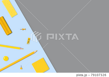 Photo with school supplies. 79107326