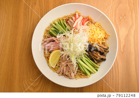 冷やし中華 79112248