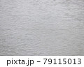 川の水面の様子 79115013