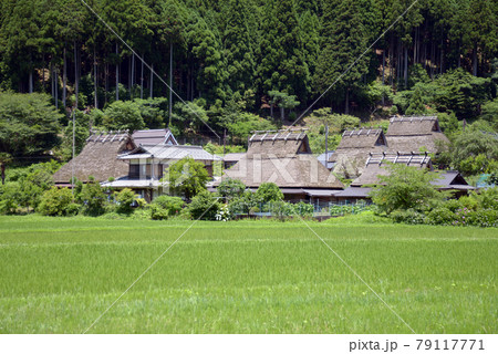美山かやぶきの里 京都府南丹市美山町 美山かやぶきの里 京都府南丹市美山町 79117771