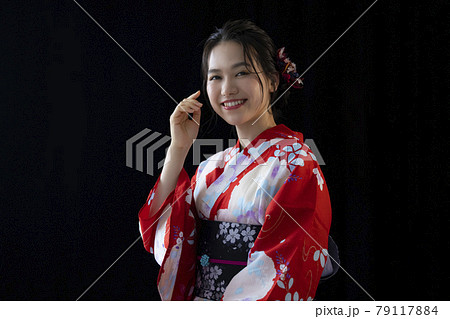 浴衣 黒バック 夜 合成用 浴衣 黒バック 夜 合成用 79117884