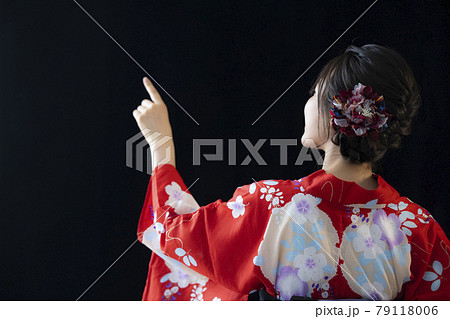 浴衣　黒バック　夜　合成用 79118006