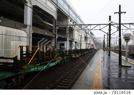 日鐵チキ：新幹線レール輸送の専用車両（那須塩原駅） 79119518