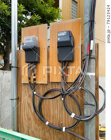 工事現場の仮設電気メーター 工事現場の仮設電気メーター 79123424