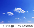 空　青空　雲　風景　背景 79125600