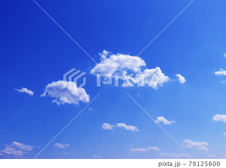 空　青空　雲　風景　背景 79125600