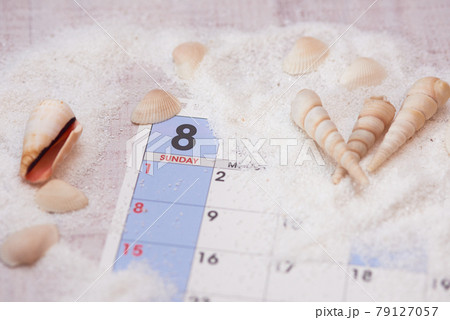 8月のイメージ　夏 79127057