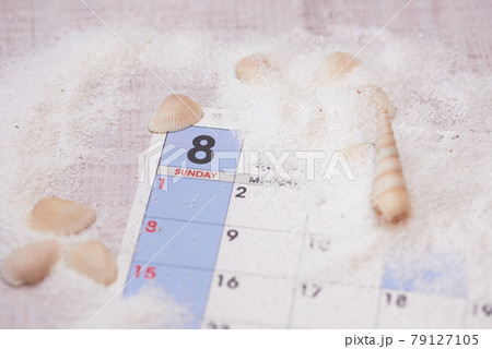 8月のイメージ　夏 79127105