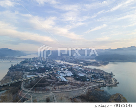風景 湖 川 79135148