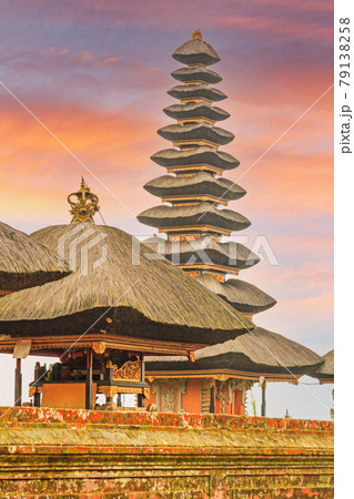Picture of Pura Ulun Danu Bratan temple complex at Banau Beratan lake on the Indonesian island Bali Picture of Pura Ulun Danu Bratan temple complex at Banau Beratan lake on the Indonesian island Bali 79138258
