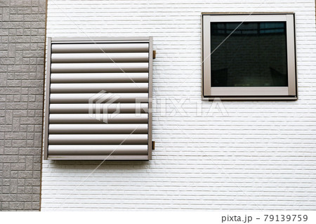 新築住宅の窓 79139759