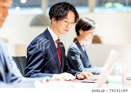 ビジネスイメージ 撮影協力「+SHIFT NOGIZAKA」 ビジネスイメージ 撮影協力「+SHIFT NOGIZAKA」 79141164